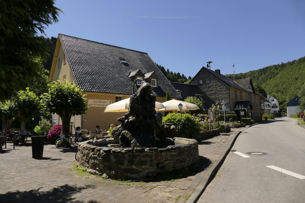 Waldhotel Im Wiesengrund Hürtgenwald Εξωτερικό φωτογραφία